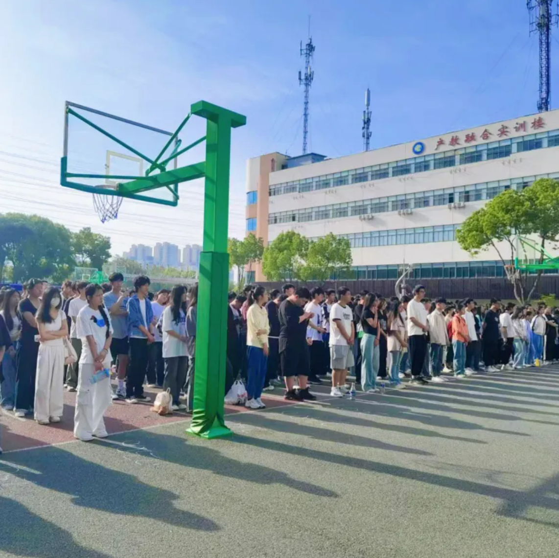 1757390151395879.png image.png